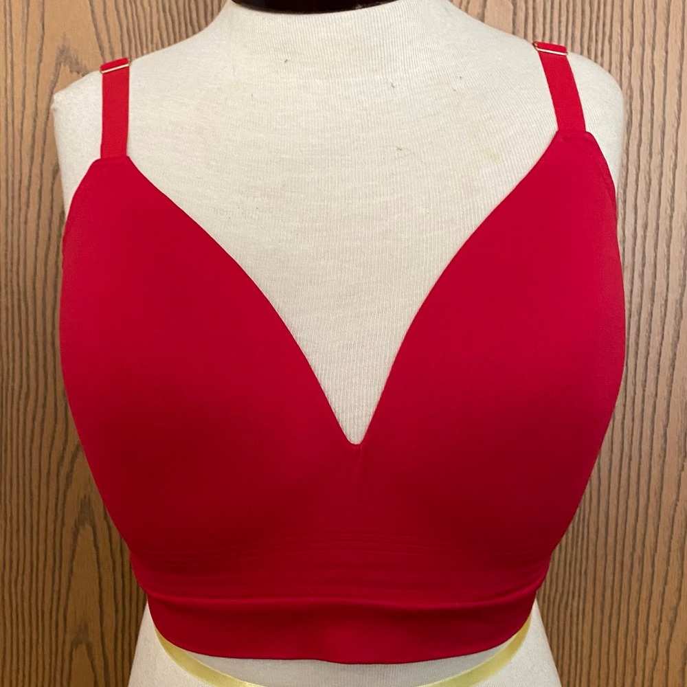 Never worn Joyspun bra- padded
